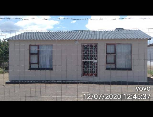 2 BEDROOM HOUSE FOR SALE IN EZIBELENI
